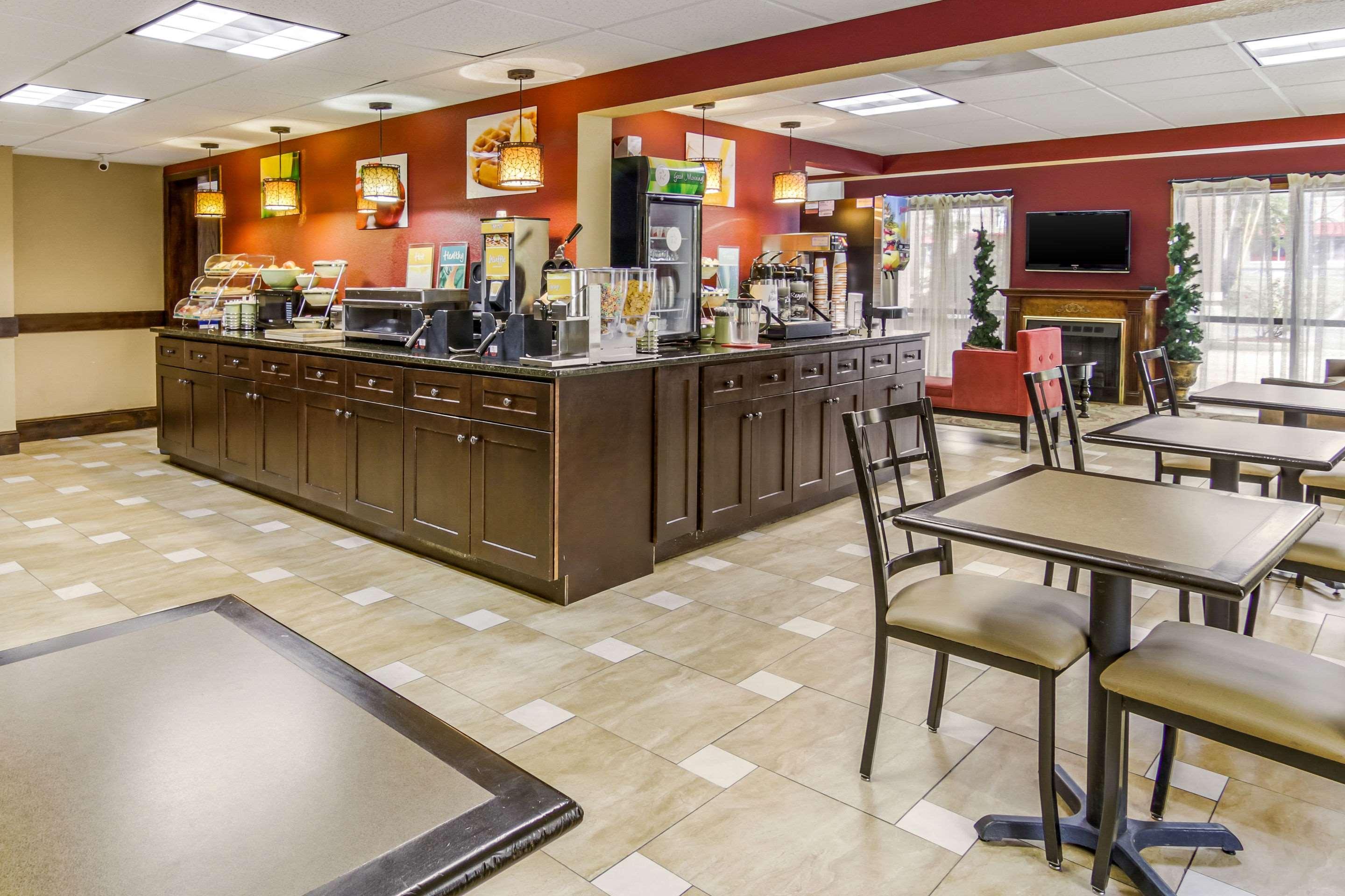 Quality Inn & Suites Atlanta Stone Mountain Ngoại thất bức ảnh