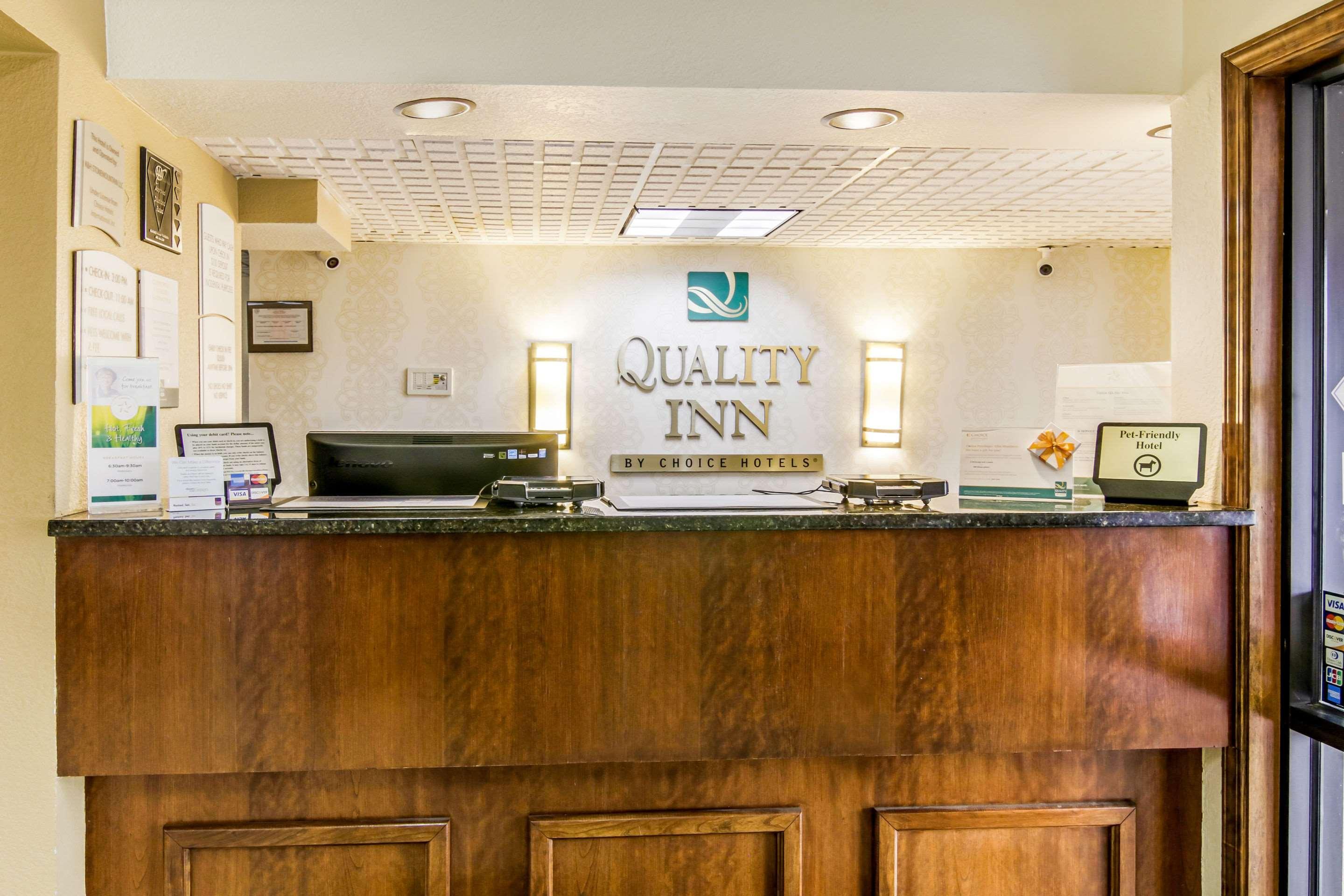 Quality Inn & Suites Atlanta Stone Mountain Ngoại thất bức ảnh