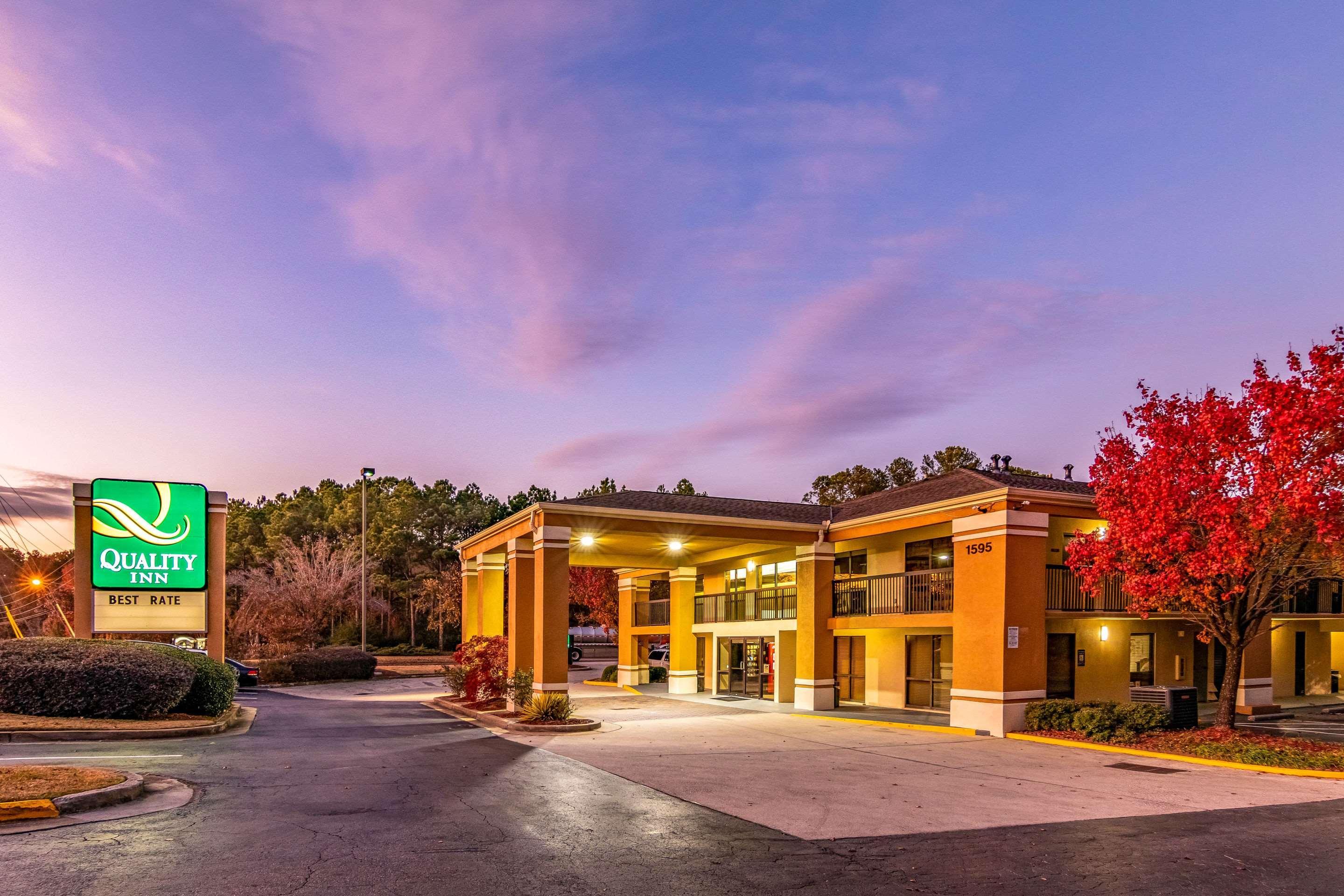 Quality Inn & Suites Atlanta Stone Mountain Ngoại thất bức ảnh