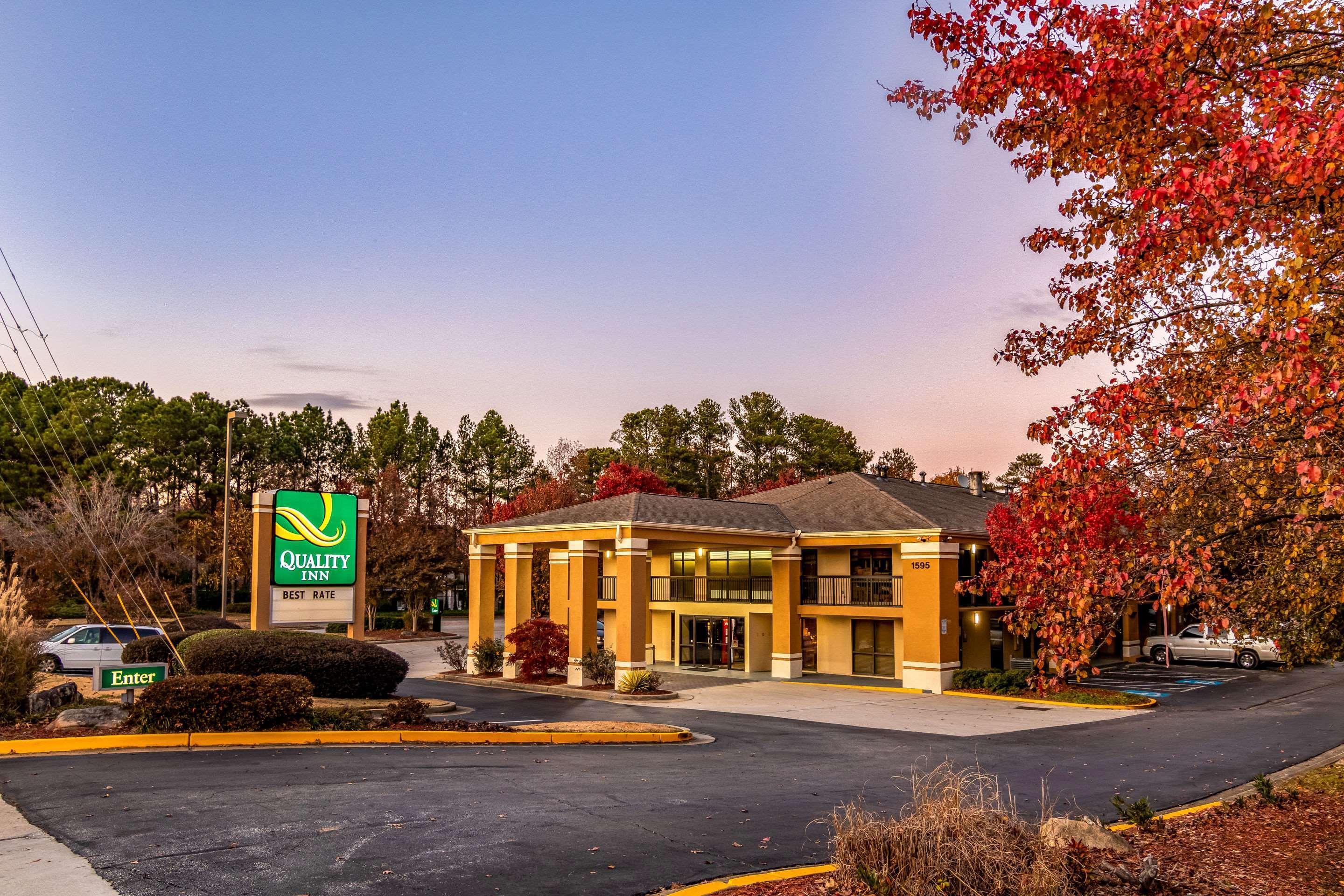 Quality Inn & Suites Atlanta Stone Mountain Ngoại thất bức ảnh