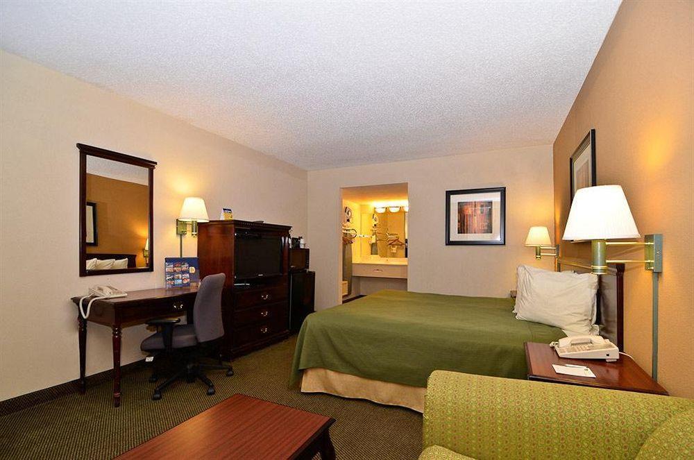 Quality Inn & Suites Atlanta Stone Mountain Ngoại thất bức ảnh