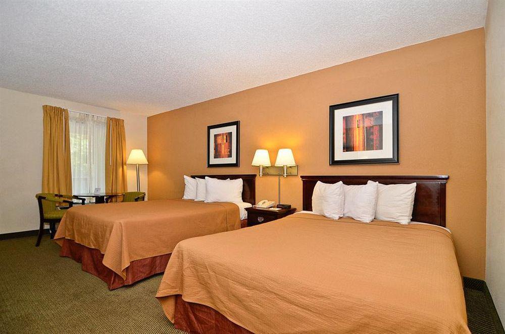 Quality Inn & Suites Atlanta Stone Mountain Ngoại thất bức ảnh